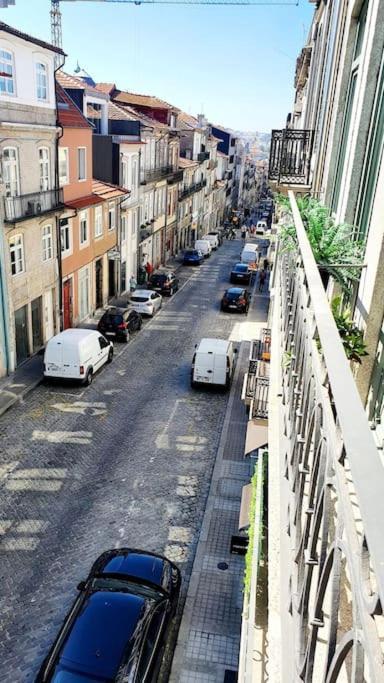 Famous Dreaming Studio Porto Exterior photo